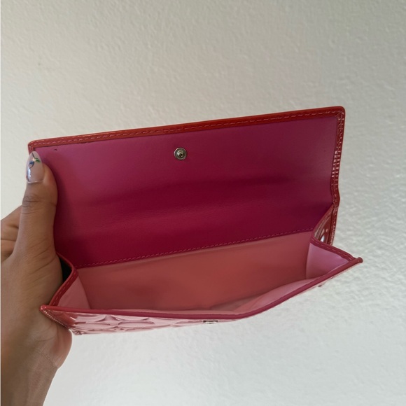 Coach Patent Leather Signature Turnlock Slim Wallet - Picture 5 of 6